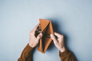 【入院中に消えた万札は何処へ？】体験投稿